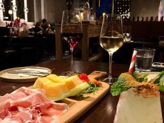 -Brut Eatery悦璞食堂(建国东路店)
