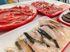 -毛辣果·贵州红酸汤牛肉火锅(西单店)