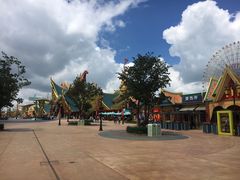 -七彩云南欢乐世界