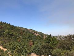 -灵岩山风景区