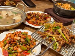 -恩你小木屋·韩式料理(假日广场店)