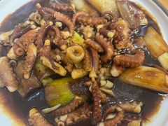 葱烧八爪鱼-小郭私房菜·海肠捞饭店(学士街店)