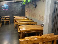 -万记麻辣烫国展总店