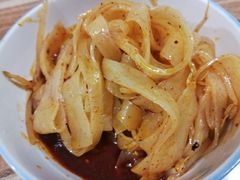 -老字号杨坡红油米线腊汁肉夹馍(东四道巷店)