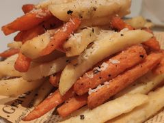 -春树下·树屋花房西餐厅(罍街AS1980店)