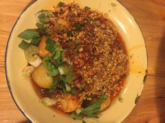-拈签一笑黄牛肉辣卤串串