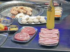 -马路牙子烧烤音乐酒馆(望京店)