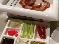 -京味斋·北京烤鸭(北京南站洋桥店)