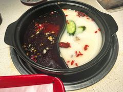 -钢管厂五区小郡肝串串香火锅(梅川路店)