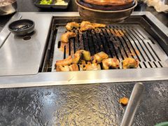 -臻牛烤肉