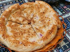 烤馕-新疆伊宁远征餐厅