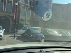 -王府井奥莱棋盘山小镇