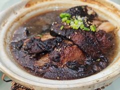 -老码头黑皮肘子锅包肉熏酱水饺(文政街店)