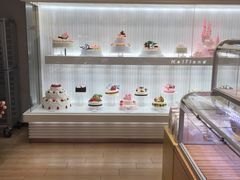 面包甜点陈列柜-好利来(乐堤港店)