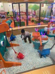 -莫莉幻想儿童乐园(绍兴金帝银泰城店)