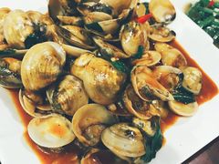 -Dang restaurant (patong phuket)