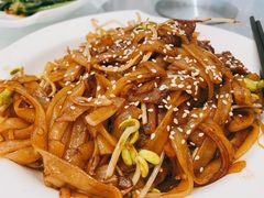 干炒牛河-至潮餐厅精致粤菜·活鲈鱼·走地鸡(珠江新城店)