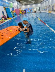 -熊小米专业儿童游泳馆
