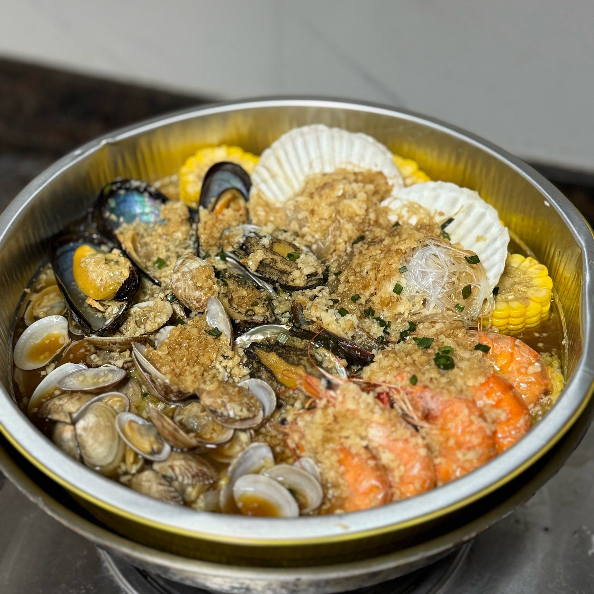 鲍鱼海鲜大咖拼盘(2-3人份)99蚊 味道都算过关