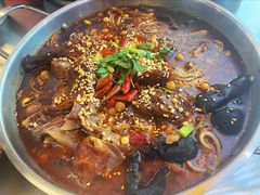 -蓉三少冒烤鸭·四川小吃集(北京首店)