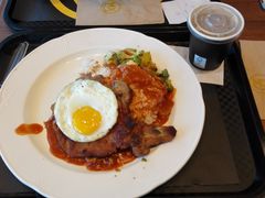 煎蛋鲜茄猪扒饭-美心Food2(赤腊角机场店)