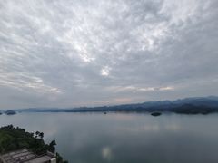 -千岛湖忆湖度假酒店(中心湖景区店)