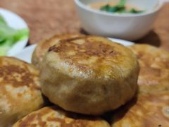 -清真吴记门钉肉饼·喜多利