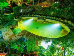 -森波拉火山温泉