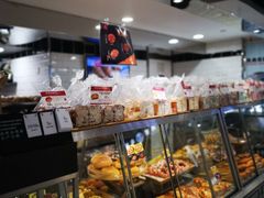 面包甜点陈列柜-山崎面包(第一八佰伴店)