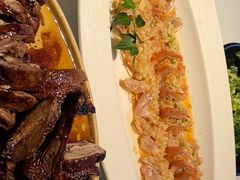 -八府香鸭·啫啫煲(华山路店)