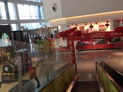 -家乐福(四元桥购物中心店)