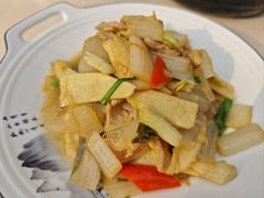 -杭州六谷生态休闲农庄有限公司