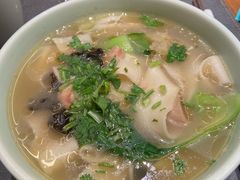 -萧记三鲜烩面(郑汴路店)
