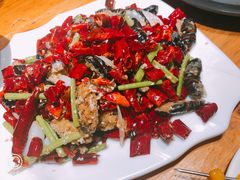 -喝丢一只鞋辣炒海鲜小烧烤(三八广场店)