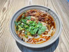 香辣牛肉米粉-初湘记湖南米粉(丁豪广场店)