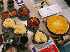 -哈哈碳都·牛肋条无限自助烤肉(台江万达店)