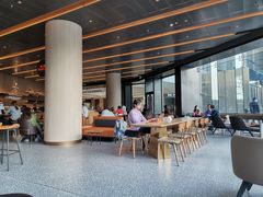 -星巴克臻选(上海合生汇1F店)