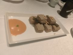 杭州臭豆腐-桂满陇·海市蜃楼·黑金(国金店)