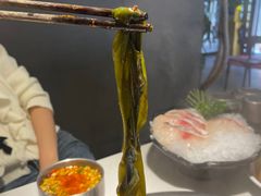 -老房老舍重庆火锅(假日城市店)