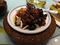 -鹊华居·地道鲁菜·海鲜·融合味(大明湖店)