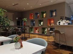 -潮一不贰·法式甜品·生日蛋糕·西式简餐(外滩店)