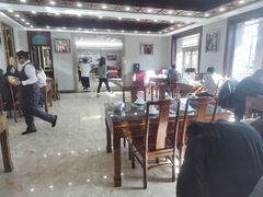 -民族饭荘(新华大街店)