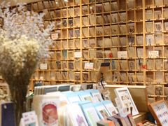 -猫的天空之城概念书店(杭州南宋御街店)