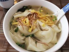 -笑来喜馄饨小笼工坊店(湖滨街店)