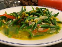 -手抄板凳江南菜(湖滨商业街店)