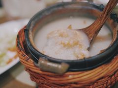 -粤港湾砂锅粥·宵夜(宝龙店)