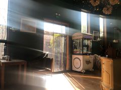 -出走咖啡·面包(宋庄店)