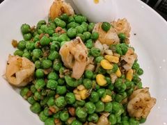 青豆米虾仁-简小舍·民间手艺菜(武昌江滩店)
