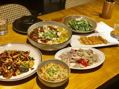 -十三式重庆江湖菜(金茂览秀城店)