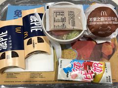 -麦当劳(轻轨曹杨路店)